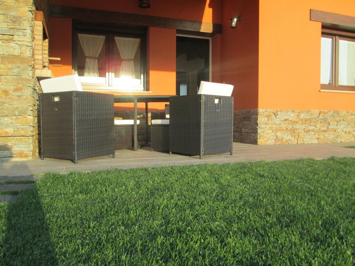 נאביה Apartamentos Fonte Villar מראה חיצוני תמונה